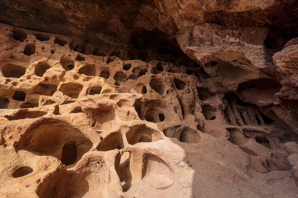 Cenobio de valeron, archäologische Stätte, Höhlen der Ureinwohner auf den Kanarischen Inseln. — Stockfoto