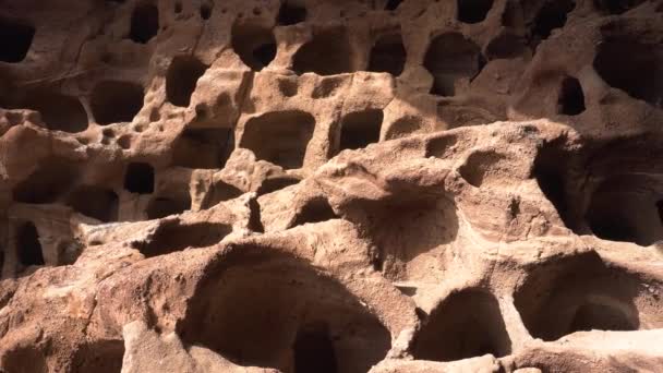 Cenóbio de Valeron, sítio arqueológico, cavernas aborígenes em Grand Canary, Ilhas Canárias . — Vídeo de Stock