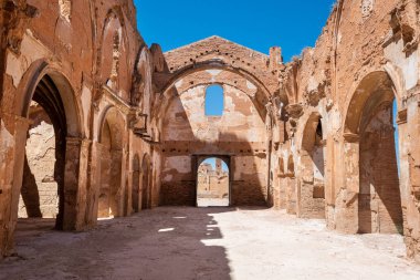  Belchite harabeleri, İspanya, İspanyol iç savaşı sırasında tamamen tahrip edildi Aragon kasaba.