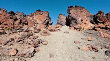 Teide Ulusal Parkı 'ndaki çöl manzarası, Tenerife Adası, Kanarya Adaları, İspanya.
