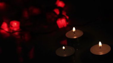 HD: ile arka planda Noel Işık mumlar yanan