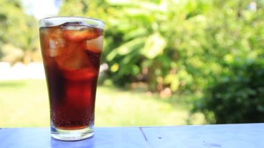 Hd: Kola Kola Buzları Geniş Akıyor