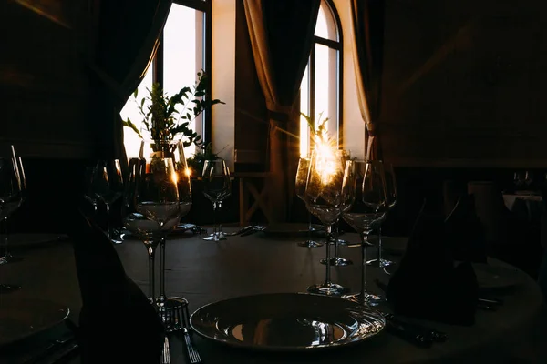 Ambiance Romantique Soir Restaurant Soleil Couchant Silhouette — Photo