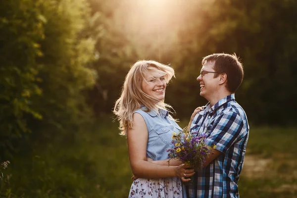 Happy Loving Young Couple Hugging Outdoors Sunset — Stock Photo, Image