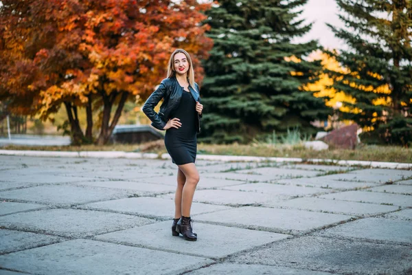 Sexy Beautiful Woman Black Short Dress Leather Jacket Outdoors — Stock Photo, Image