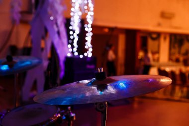 müzik çanak, vurmalı enstrüman