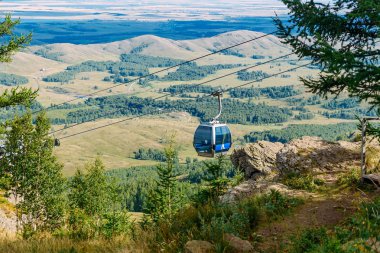 dağlarda kabin asansör