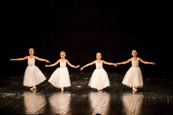 Ballet Dansers Childs Het Concert — Stockfoto