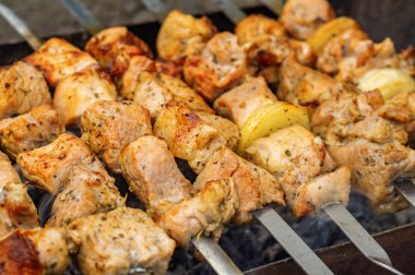 Kafkas şiş kebabı