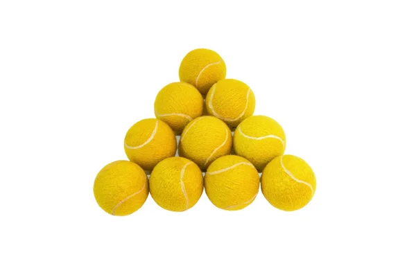 Beyaz arka plan üzerinde izole tenis oynamak için sarı topları üçgen kompozisyon