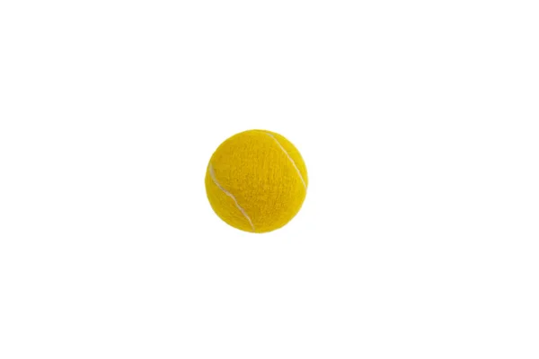 Beyaz arka plan üzerinde izole sarı renkte tenis oynamak için top