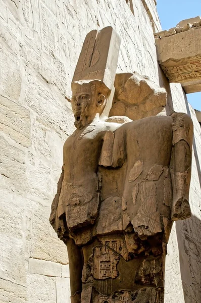 Escultura Antiga Faraó Egípcio Templo Karnak Luxor Egito África — Fotografia de Stock