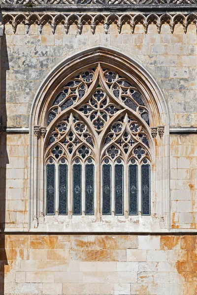 Μπαταλια Μοναστήρι Επεξειργασμένο Γοτθικό Παράθυρο Στο Capela Κάνει Fundador Ιδρυτές — Φωτογραφία Αρχείου