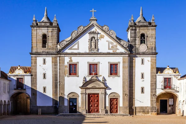 ノッサ セニョーラ聖域のバロック様式の教会は Espichel 岬の別名ノッサ セニョーラ ペドラ Mua を行います セジンブラ ポルトガル — ストック写真