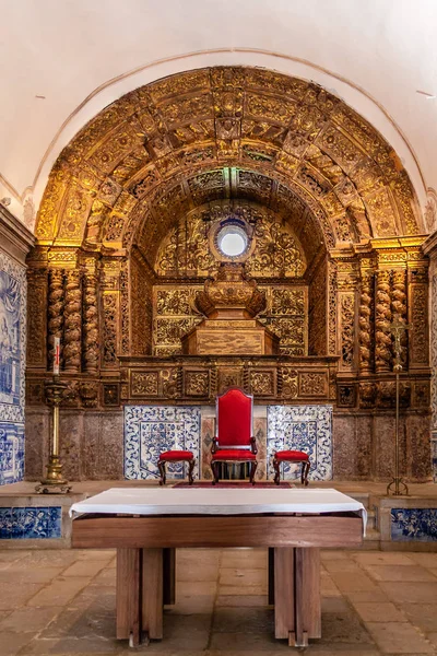 Sesimbra Portugal Diciembre 2015 Altar Barroco Iglesia Del Castillo Sesimbra — Foto de Stock