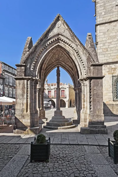 Guimarães Portugal Outubro 2013 Monumento Salado Padrao Salado Construído Século — Fotografia de Stock