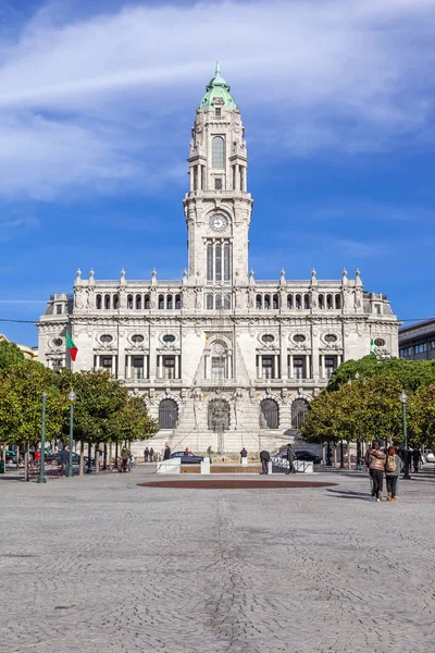 ポルト ポルトガル 2014 市庁舎のポルト アリアードス アベニュー上部にある — ストック写真