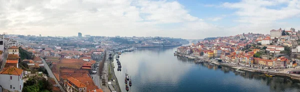 Panorama Dello Storico Quartiere Ribeira Del Fiume Douro Nella Città — Foto Stock