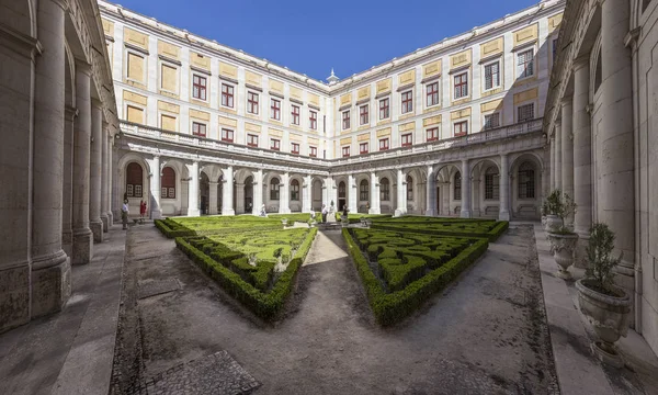 Mafra Portugal Septiembre 2013 Claustro Norte Del Palacio Nacional Convento —  Fotos de Stock