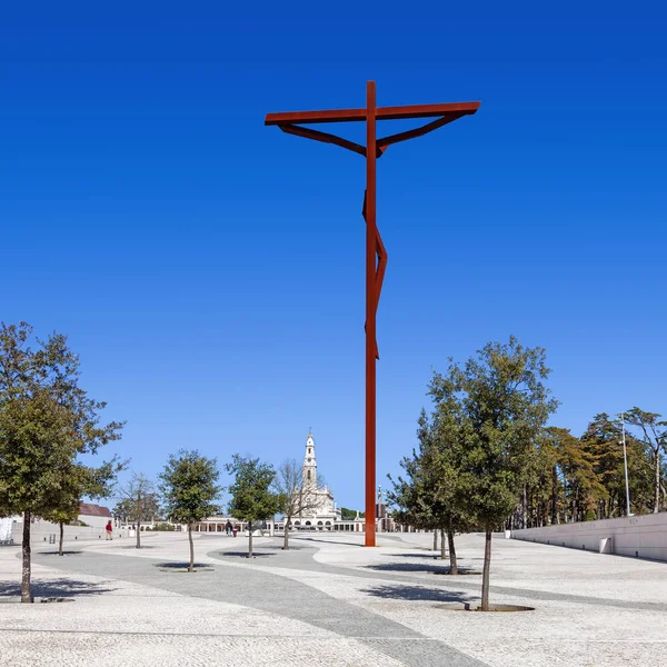 Sanctuary Fátima Portugália High Cross Basilica Our Lady Rózsafüzért Háttérben — Stock Fotó