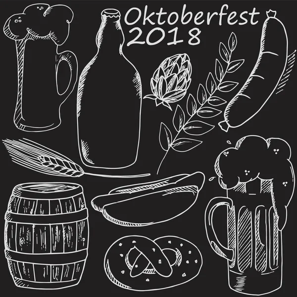 Oktoberfest simgeler. Bira ve çeşitli snack. Çizilmiş vektör çizim el.