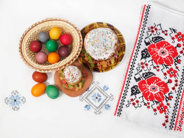 Easter Holiday Easter Bread Eggs White Tablecloth Patterns — Stock Photo, Image