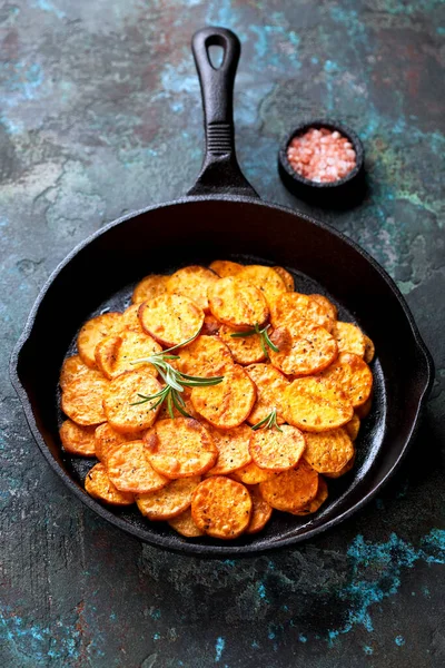 Roasted Sweet Potato Cast Iron Pan Selective Focus — Stock Photo, Image