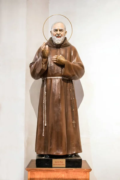 Estátua Padre Pio São Pio Pietrelcina Frade Sacerdote Católico Romano — Fotografia de Stock