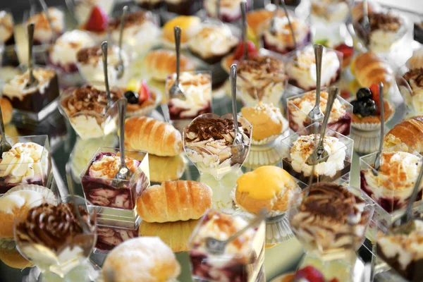 Selection of freshly baked pastries on a buffet — Stock Photo, Image