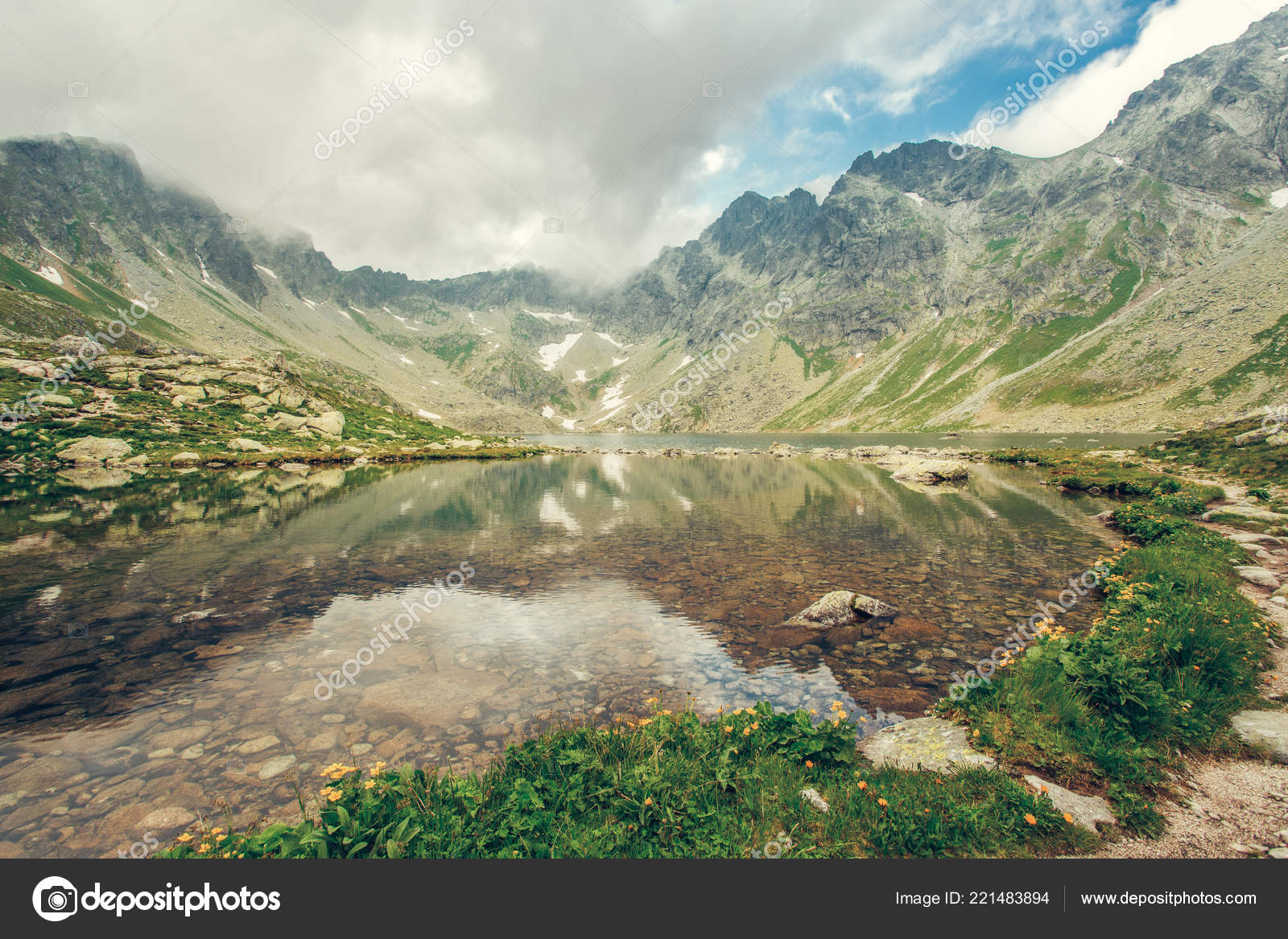 Download Picturesque Lake With Crystal Clear Water In High Tatras Slovakia For Android Get Wallpaper Picturesque Lake With Crystal Clear Water In High Tatras Slovakia Desktop Wallpaper Free
