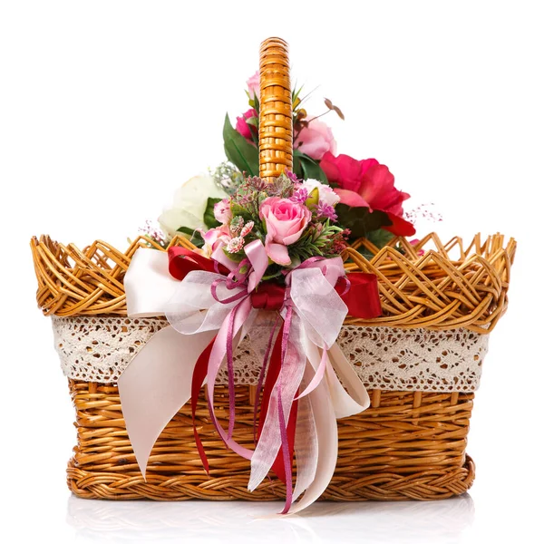 Very Beautiful Original Brown Wicker Basket Decorated Pink Roses Pink — Stock Photo, Image