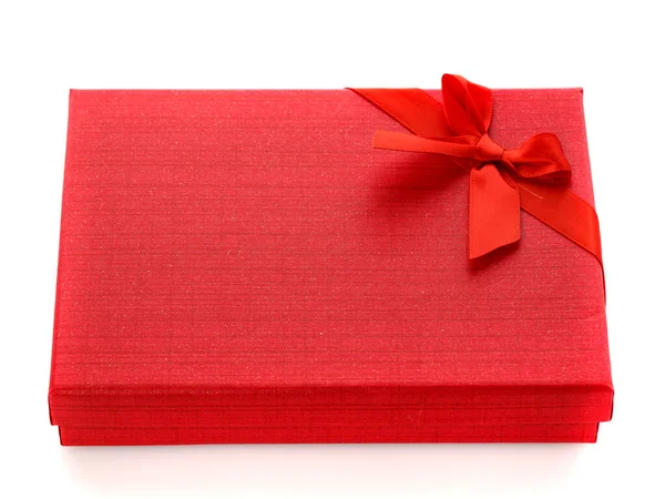 Confezione Regalo Rossa Con Fiocco Nastro Rosso Isolato Sfondo Bianco — Foto Stock