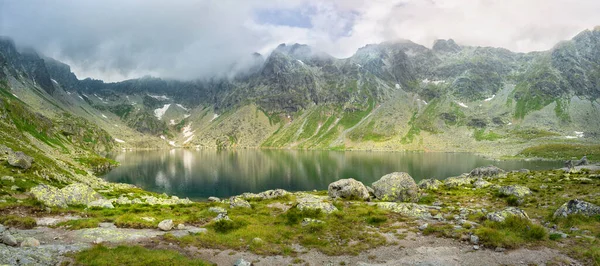 View Valley Mountains Hincovo Pleso Pond High Tatras Slovakia Landscape — Stock Photo, Image