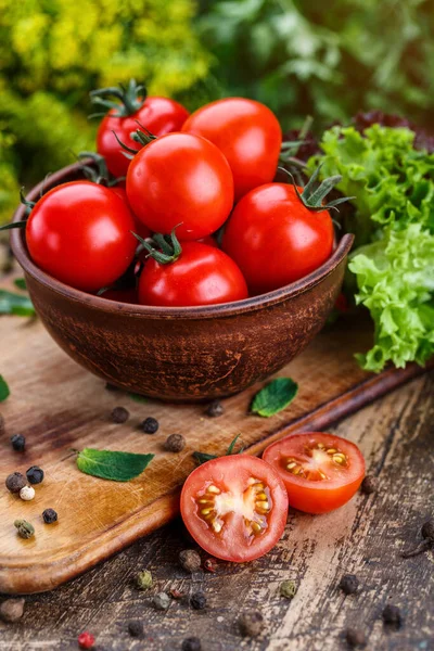 Cooking Background Fresh Vegetables Peppers Wooden Background Ripe Tomatoes Herbs — Stock Photo, Image