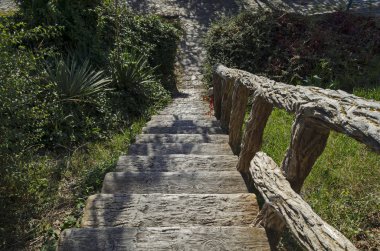 Deniz manzarası dalga hareketleri Karadeniz kumlu sahilleri ve rock yakınındaki antik kentin Nessebar veya Mesembria, Bulgaristan, Avrupa 