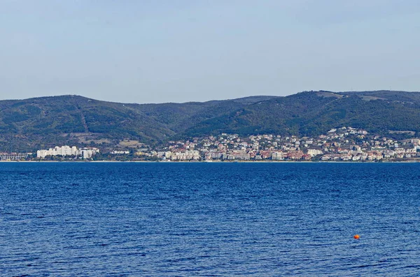 Sahil Resort şehir Nessebar Sveti Vlas ve dağ doğru tarafından karadeniz üzerinde deniz manzarası Balkan, Bulgaristan, Avrupa   