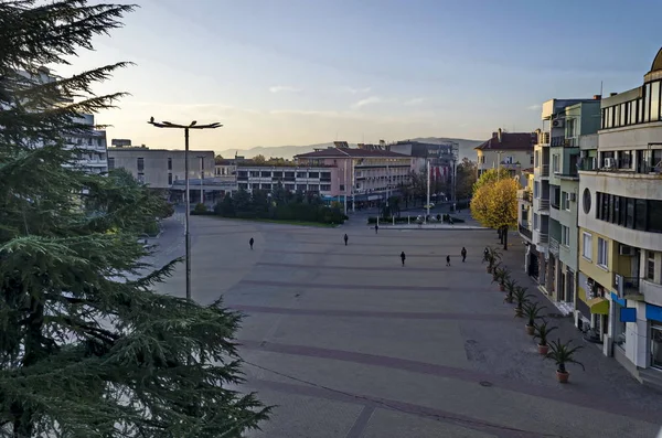 Vista Desde Amplio Centro Ciudad Kazanlak Bulgaria Europa —  Fotos de Stock