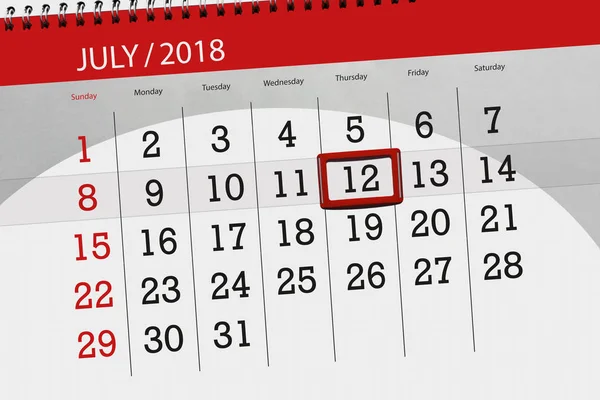 日历规划器的月份, 截止日的一周, 星期四, 2018 7月12日 — 图库照片
