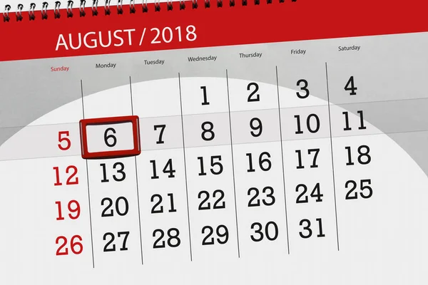 Planner kalendarz na miesiąc, dni tygodnia, 2018 sierpień, 6, poniedziałek — Zdjęcie stockowe