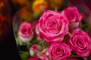 Kırmızı gül buketi hediye