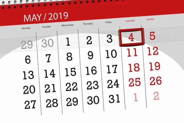 Calendário planejador para o mês de maio de 2019, data limite, 4 de sábado — Fotografia de Stock
