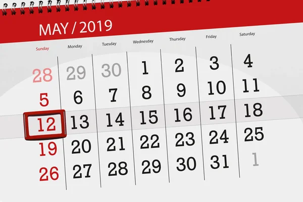 Calendário planejador para o mês de maio de 2019, data limite, 12 de domingo — Fotografia de Stock
