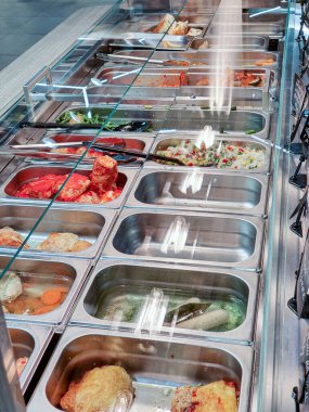 Gıda hazırlama ürünleri mağazada.