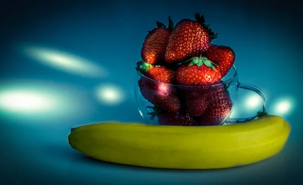 Strawberry Stroberi Dalam Mangkuk Ruang Copy — Stok Foto