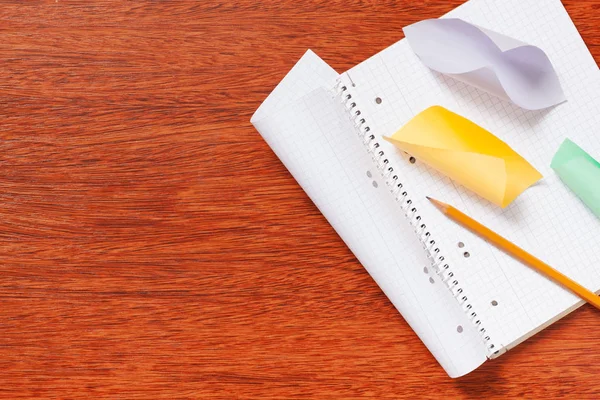 Bloco Notas Papel Caneta Lápis Para Estudo Trabalho Escritório Isolado — Fotografia de Stock