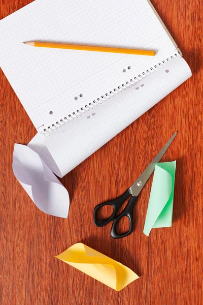 Σημειωματάριο Notepad Χαρτί Στυλό Μολύβι Για Σπουδές Εργασία Στο Γραφείο — Φωτογραφία Αρχείου
