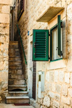 Omis tarihi şehir merkezi Dalmaçya