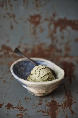 Ev yapımı yeşil çay. Dondurma..