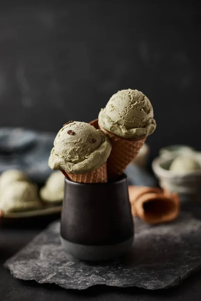 Ev yapımı yeşil çay. Dondurma..