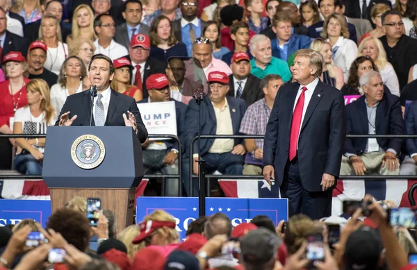 플로리다 2018 대통령 도널드 트럼프 2018 플로리다 집회에서 군중을 — 스톡 사진